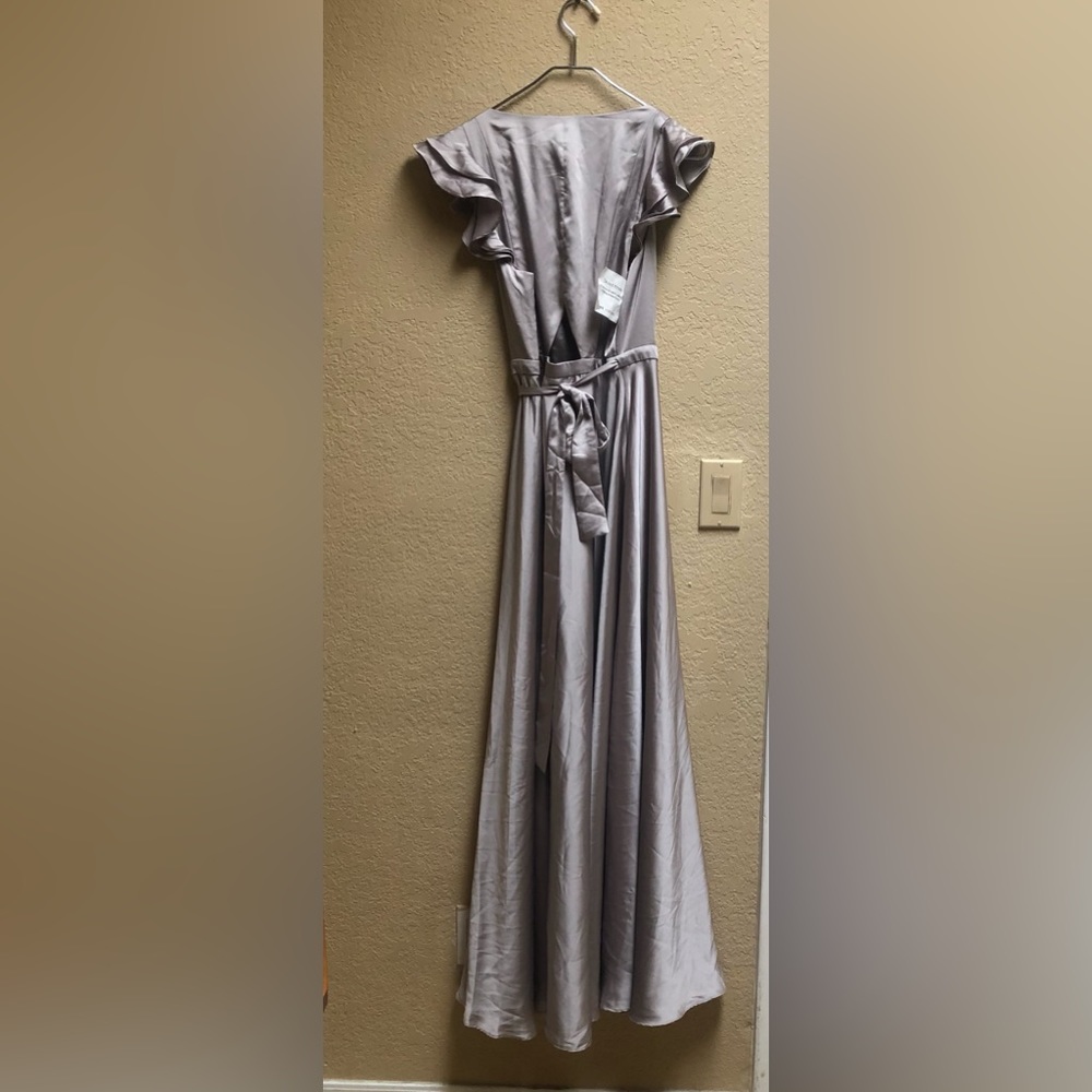 Fame & Partners 100% Silk Kira Grey Dress in Sz. 4 - Picture 5 of 10